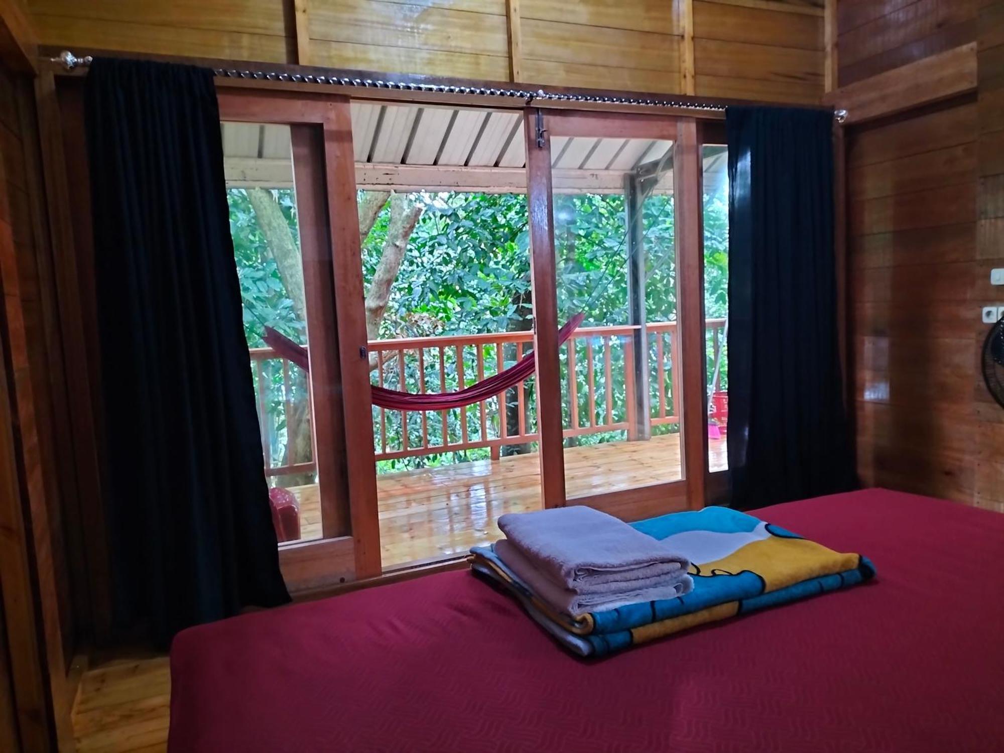 Santi Garden Bungalows Iboih Exterior photo