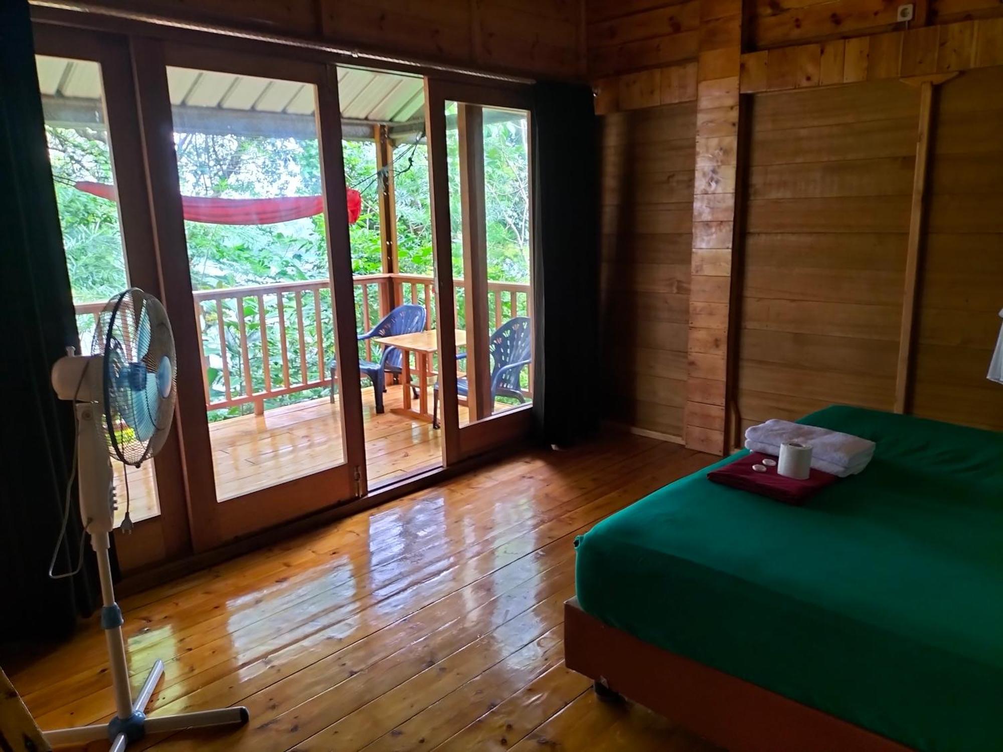Santi Garden Bungalows Iboih Exterior photo